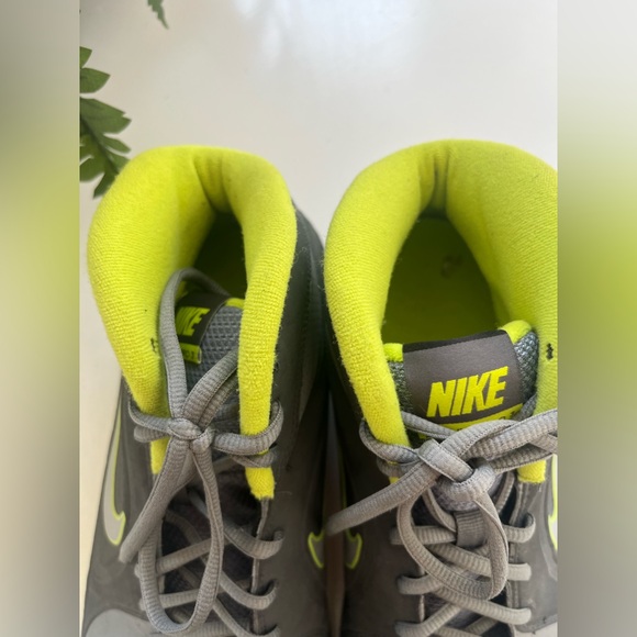 Nike Air Visi Pro 3 Hi top basketball shoes Grey Volt men 13 -525745–004 - Picture 4 of 16